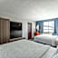 Holiday Inn Express Philadelphia Penns Landing By IHG
