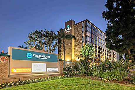 Clarion Hotel Anaheim Resort