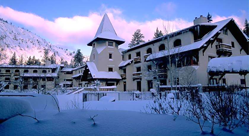 GetAways at Olympic Village Inn