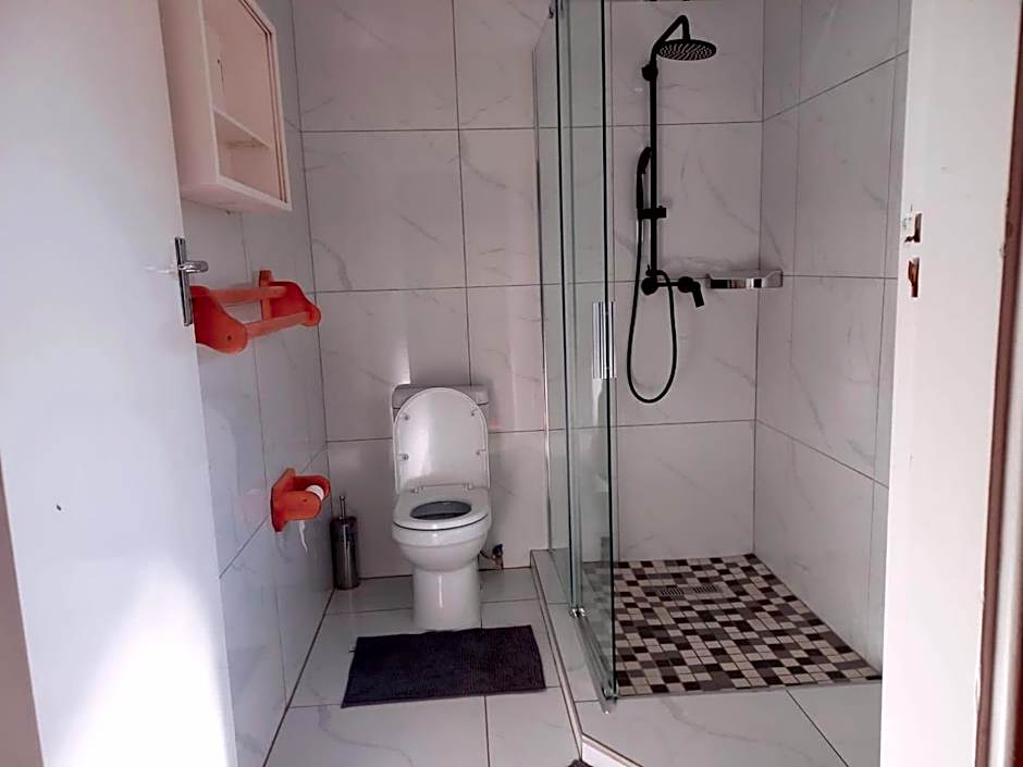 Mino Guest House