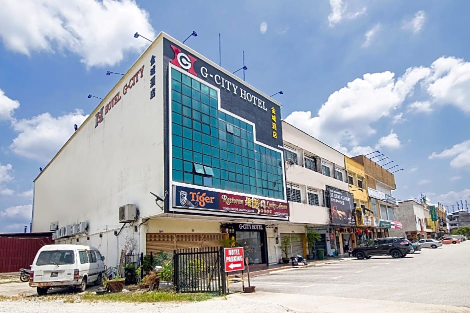 G City Hotel