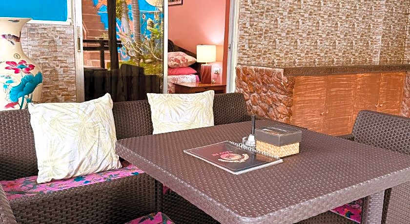 Lala Panzi Bed and Breakfast