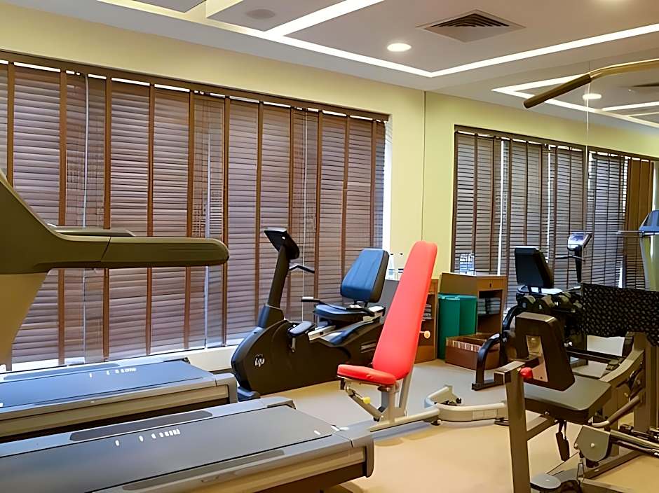 Adarsh Hamilton Hotel