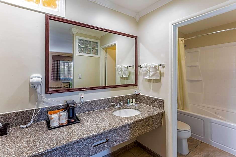 Quality Inn Escondido San Diego North County