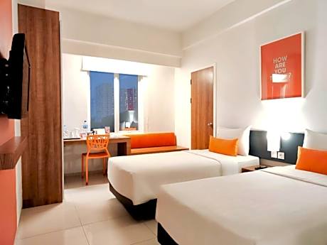 Business Twin Room (Cool Bar Available)