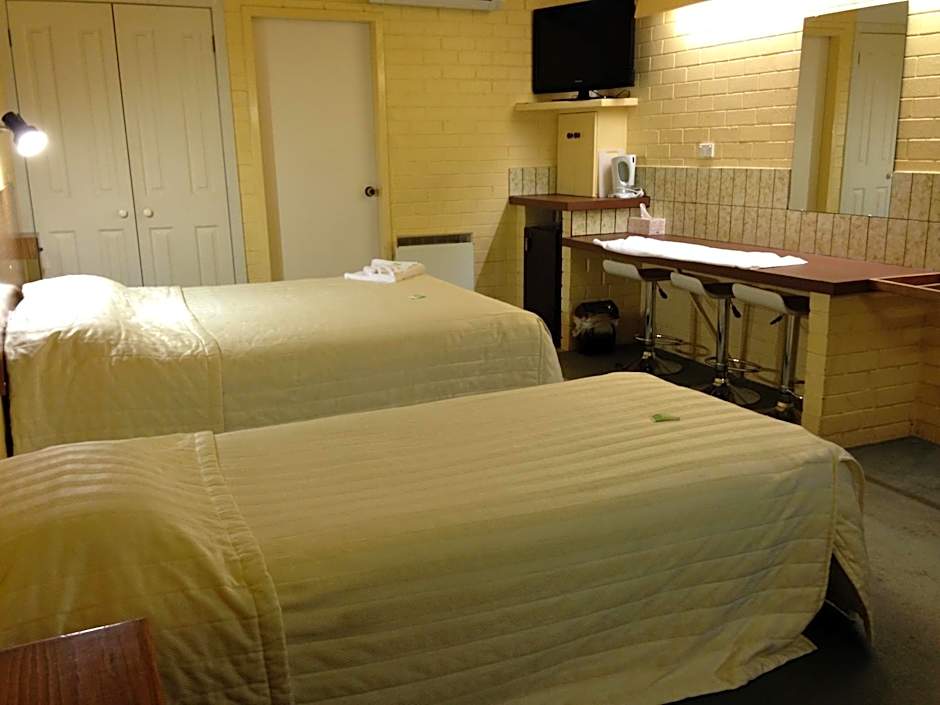 Robertson Country Motel