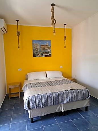 Double or Twin Room with Private Bathroom
