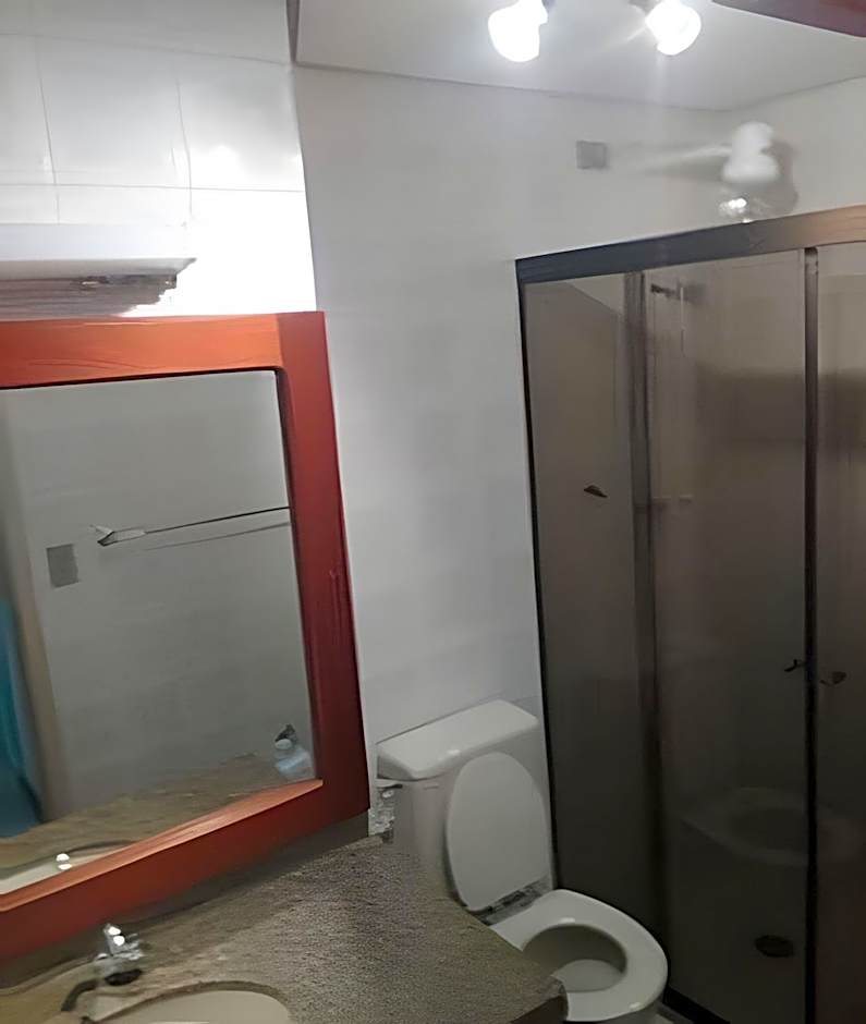 RIVIERA: M6 PRAÇA DAS ARTES 24 Duplex, Perto da Praia, Vista para as Piscinas, 3Dorms+Sala Íntima, 2½Banh, 2Gar, Ar+Ventiladores, Wi-Fi, Tela de Proteção, Varanda com Churrasqueira Ecológica, até 8-9Hóspedes