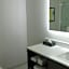 Comfort Inn & Suites Grand Forks near Alerus Center