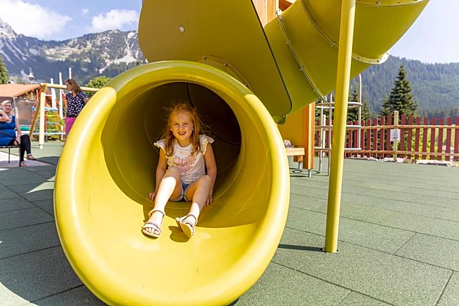 Familotel Kaiserhof - Families only
