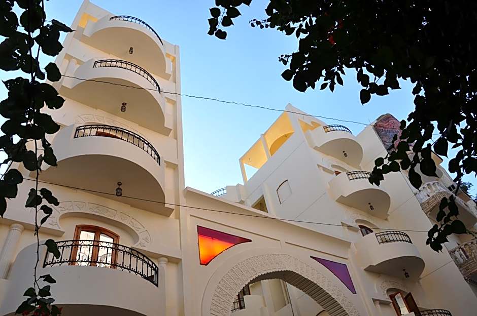 Al Hambra Hotel