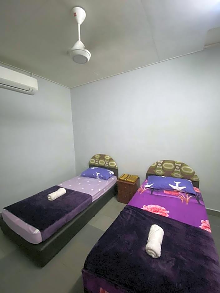 Jasmine Guesthouse Near Padang Besar Train Station