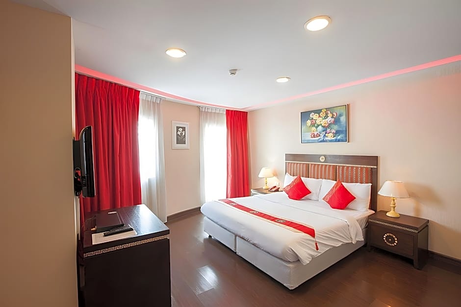 Club Mahindra Mac Boutique Hotel