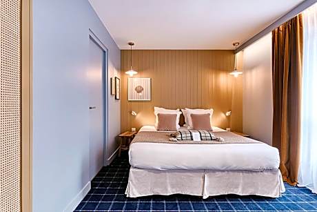 Junior Suite with Garden View