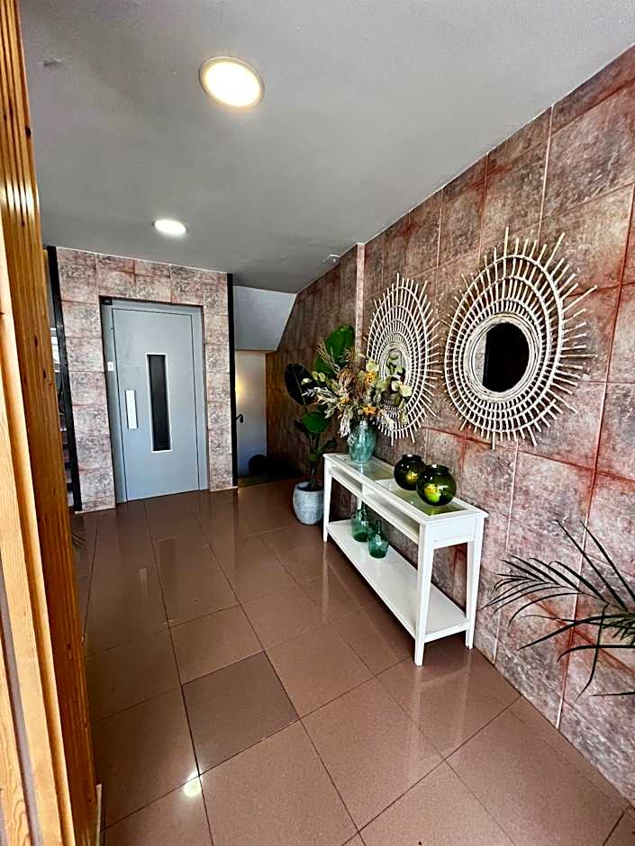 Hostal Residencia Cardona