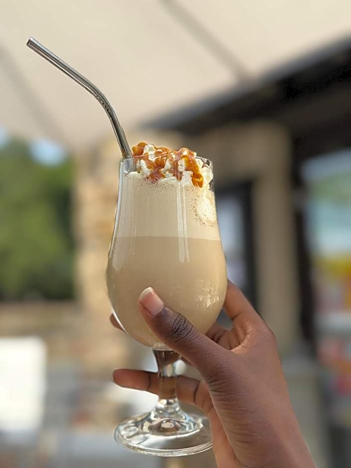 Le Victor Hugo - Hôtel et Restaurant - Logis Hôtels