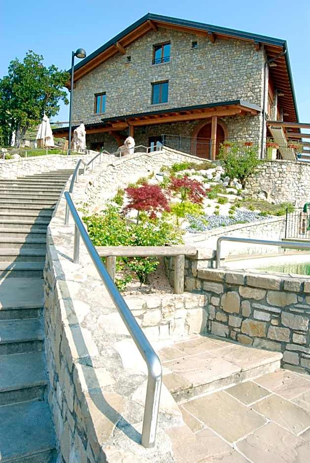 Hotel Fontana Santa