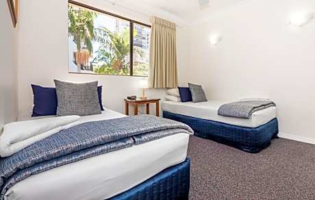 Two-Bedroom Apartment with Spa Bath