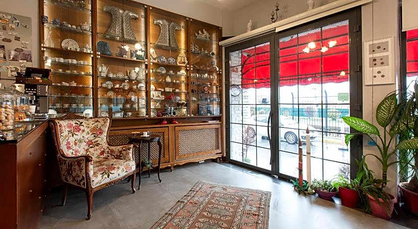 Queen Seagull Boutique Hotel