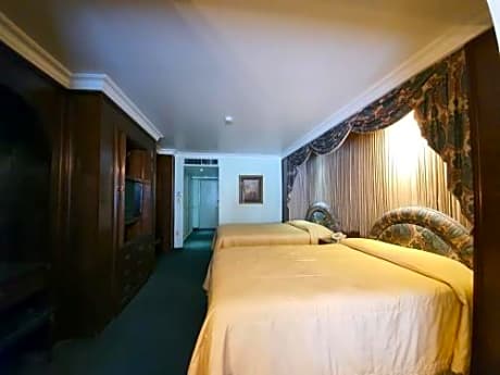 Standard Two Beds