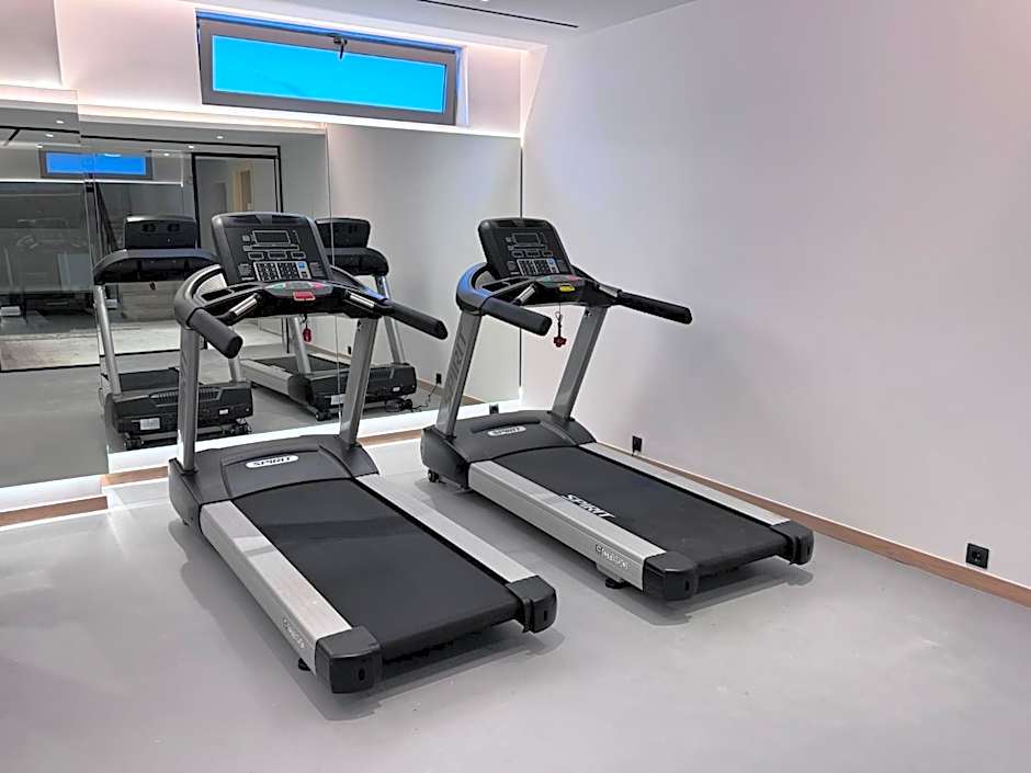 Angela Downtown Hotel