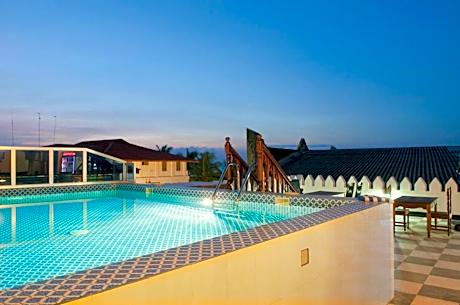 Forodhani Park Hotel