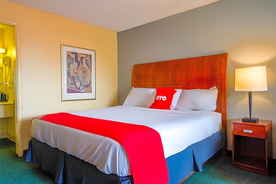 121 Motel Henderson