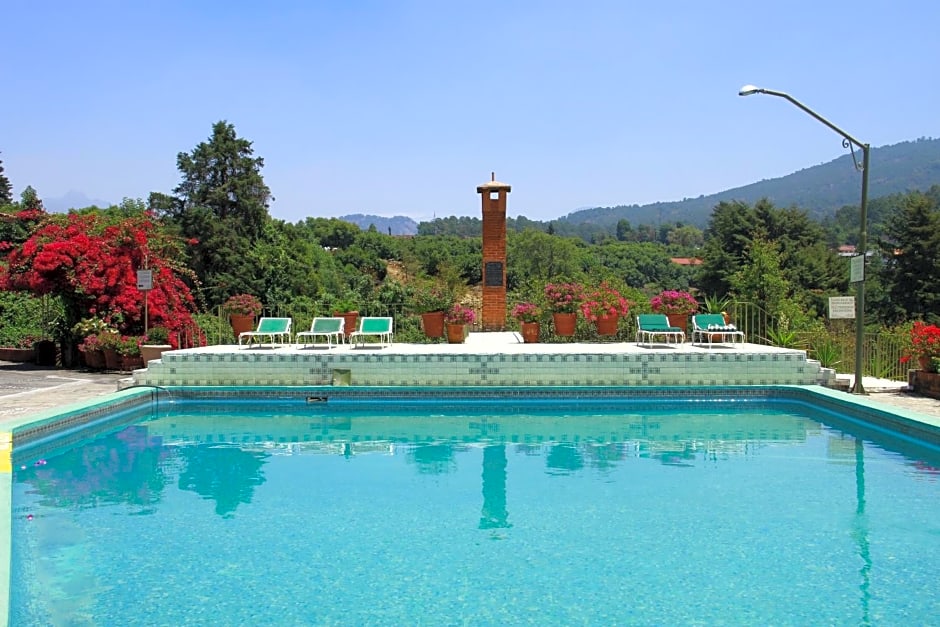 Hotel Pie de la Sierra