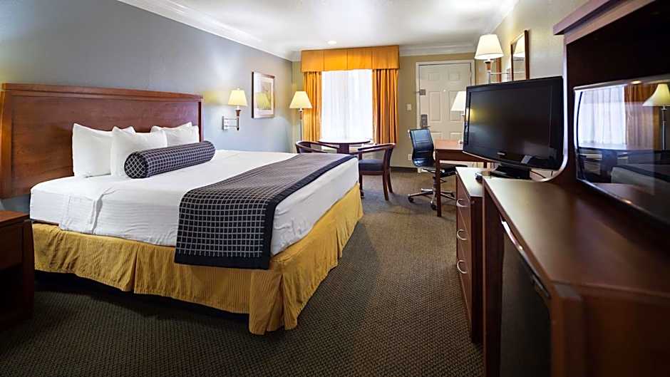 Best Western Angleton Inn