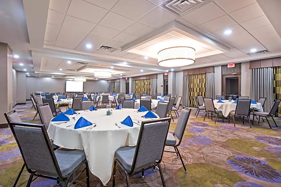 Holiday Inn Harrisburg East By IHG