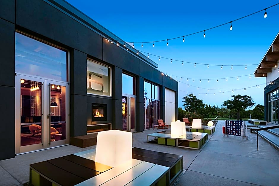 Aloft San Francisco Airport