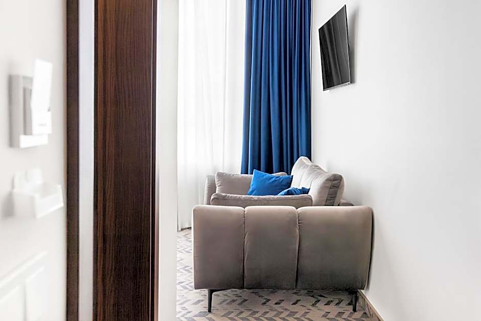 AN Hotel self check-in