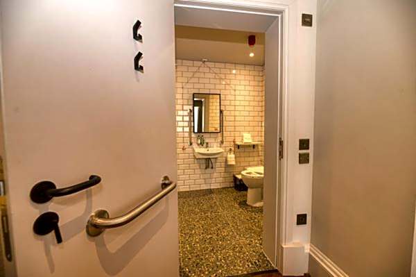 King Street Aparthotel