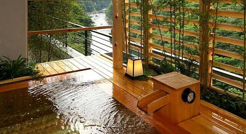 Kinugawa-Onsen Sanraku