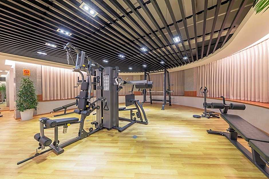 Yichang Guobin Bandao Hotel