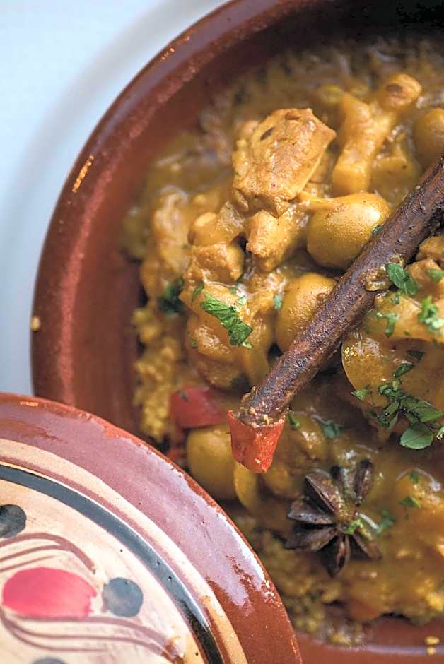 Chillout Hotel Tres Mares