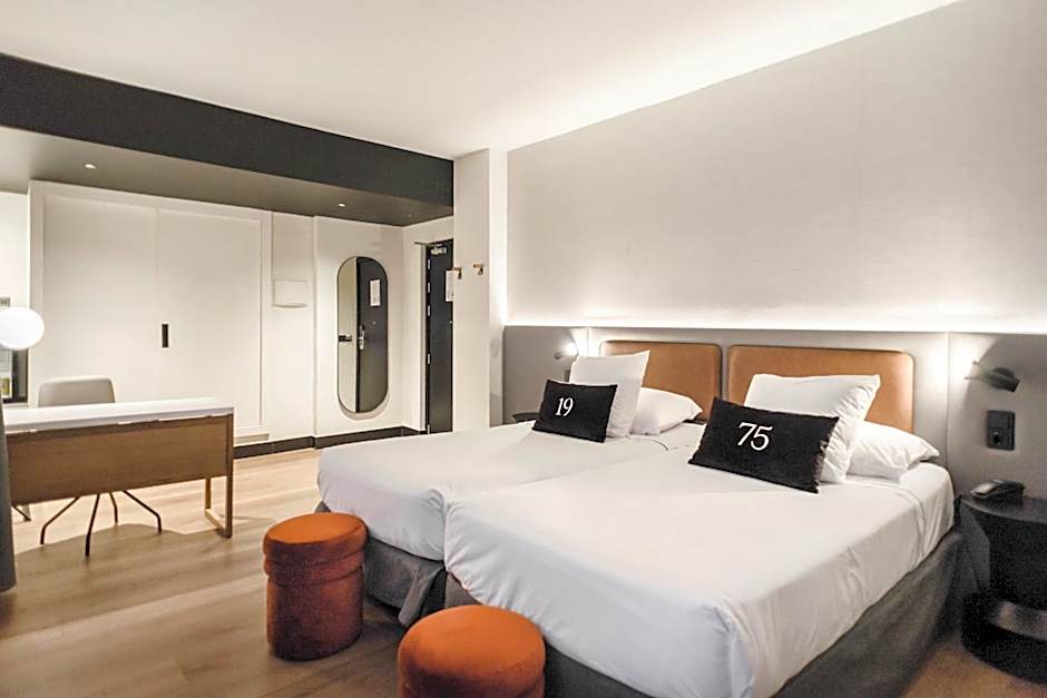 Interior Double Room for Single Use — 6 fotoğraftan 1. fotoğraf
