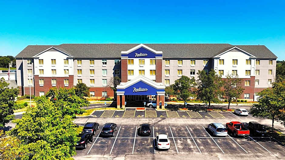 Radisson Hotel Fairview Heights - St Louis