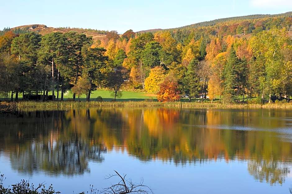 Loch Monzievaird Chalets