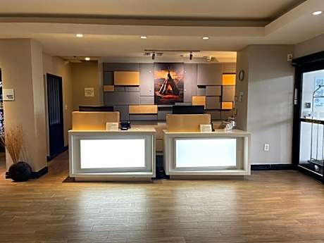 Route 66 inn & Suites