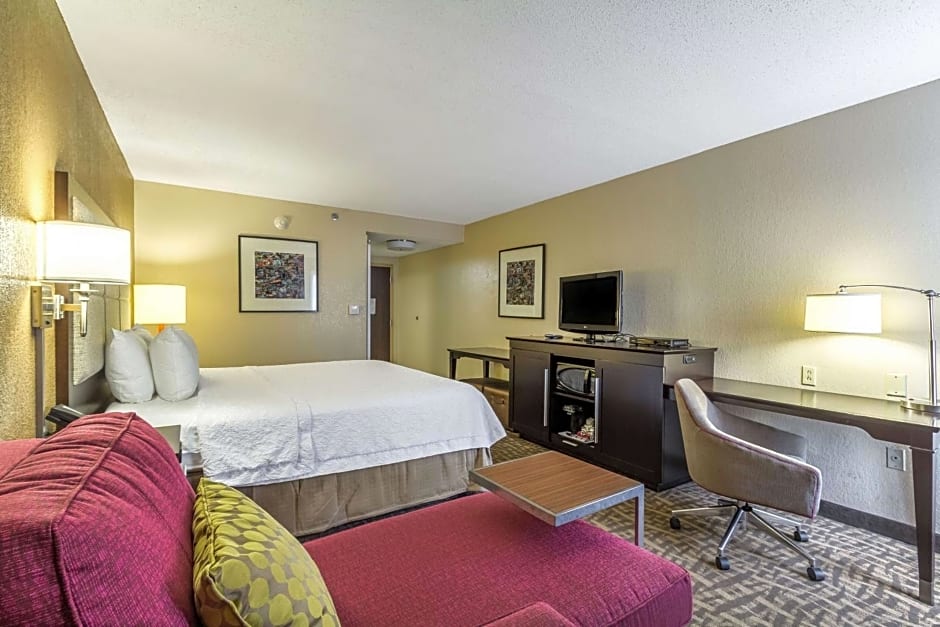 Hampton Inn By Hilton Jackson-Pearl-International Airport