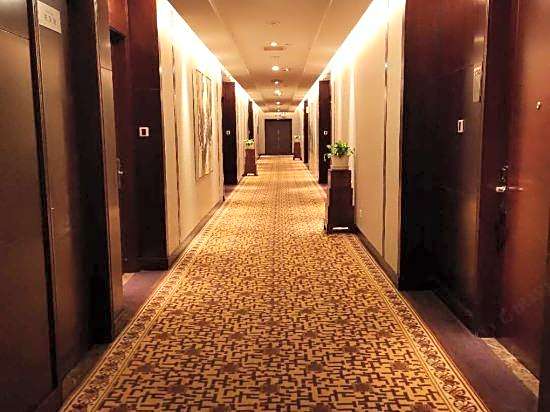 Qindao International Hotel