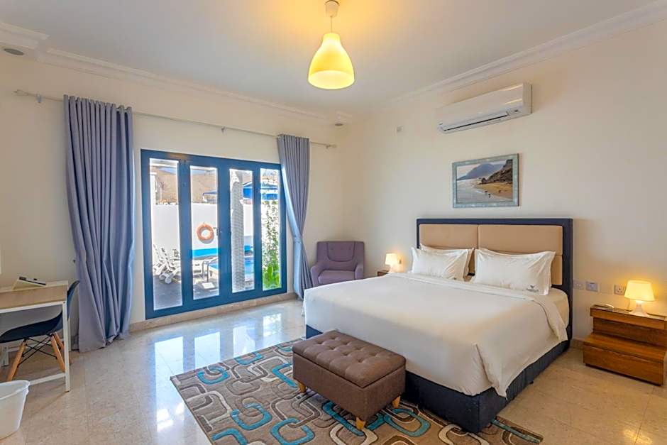 THE POOL VILLA - TANUF