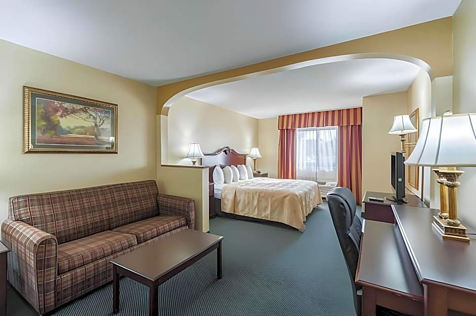 Red Roof Inn & Suites Chestertown
