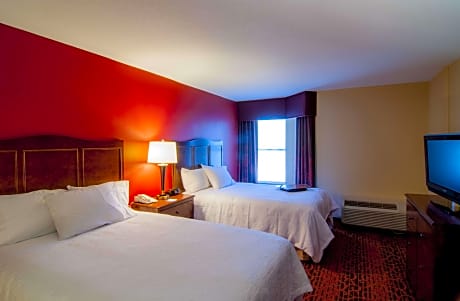 2 Dbl Beds 1Bdrm Suite W/ Sofabed Nonsmoking