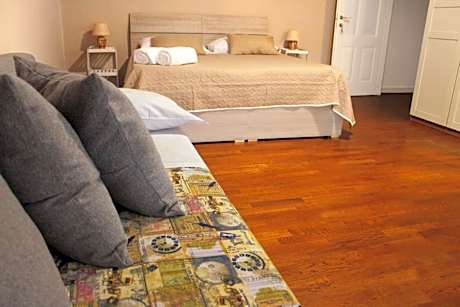 Quadruple Room with Mountain View