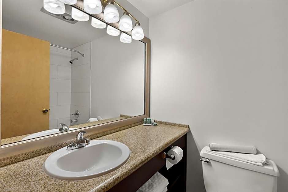 Best Western Chieftain Inn