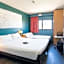 ibis Valencia Bonaire Airport Hotel