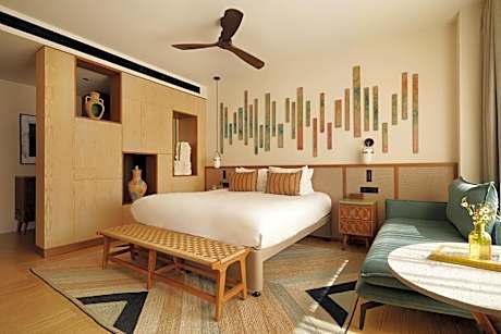 King Room with Balcony and Garden View