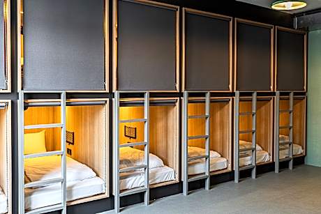 Dormitory Room - Female Only